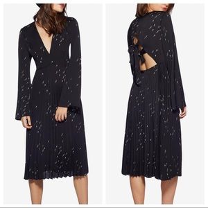 Avec Les Filles Aura lightning Bolt Midi Dress